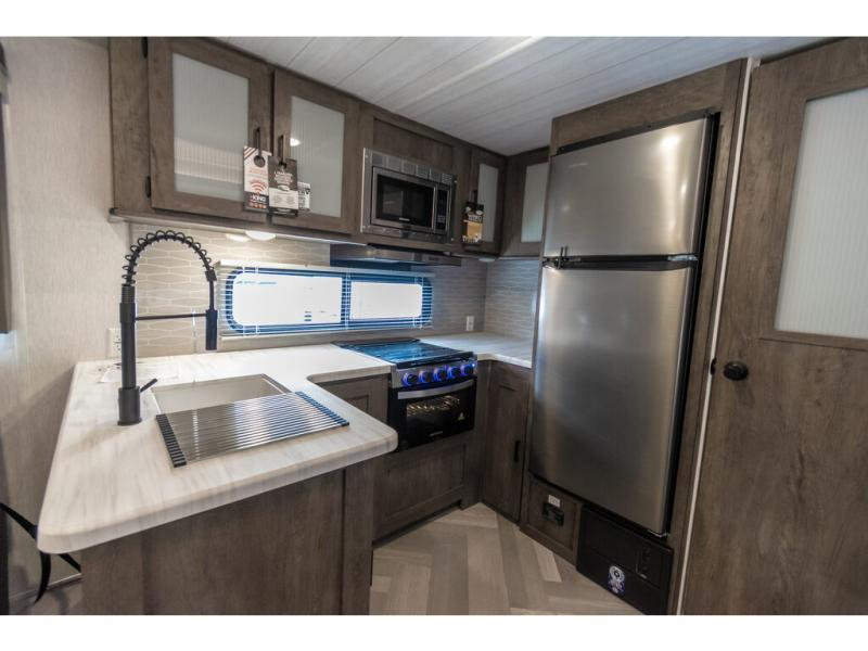 Kitchen in the Forest River Salem
